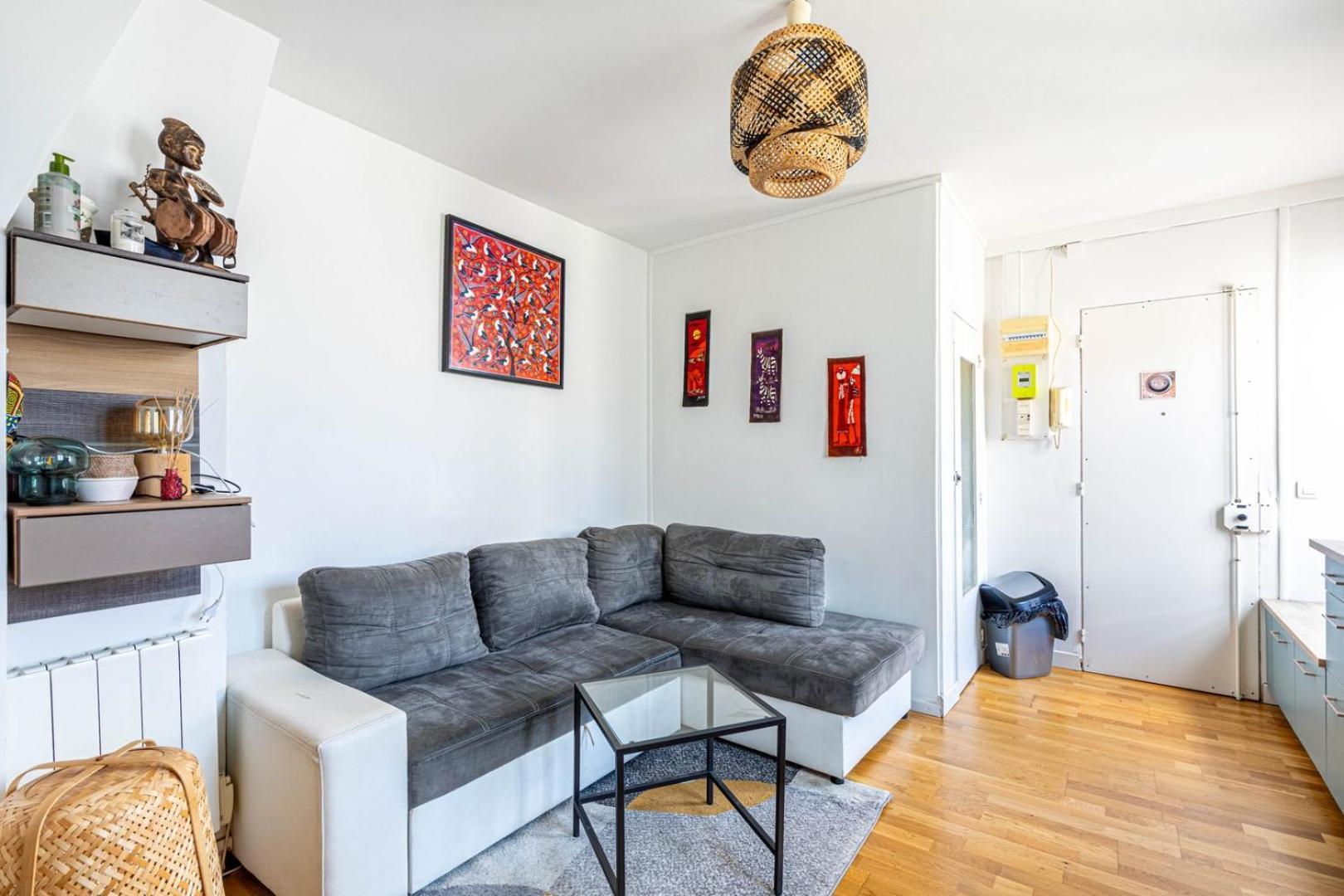 Guestready - Pour 2 A Deux Pas Du Metro Appartement Parijs